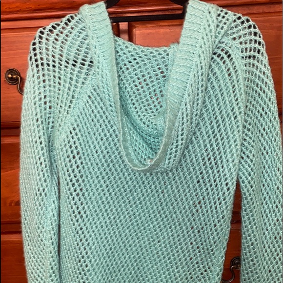 Light weight sweater - Picture 2 of 3